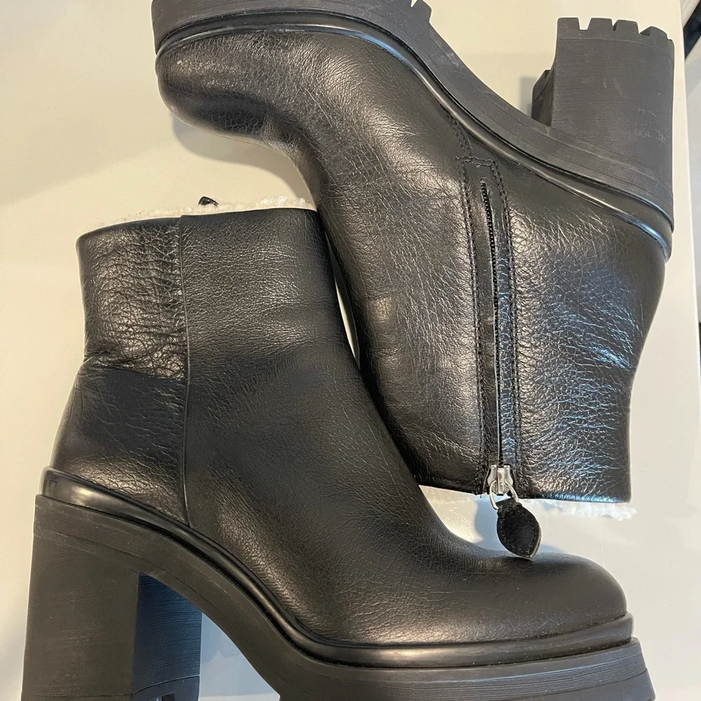Rebecca Minkoff Milano Shearling booties | Sz 8.5 - Picture 7 of 8